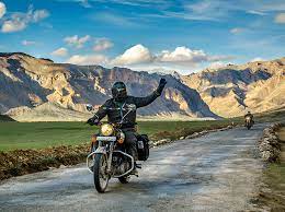 ladakh bike trip cost from kolkata
