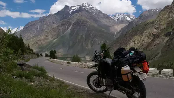 Health & Safety Tips For Ladakh Bike Trip