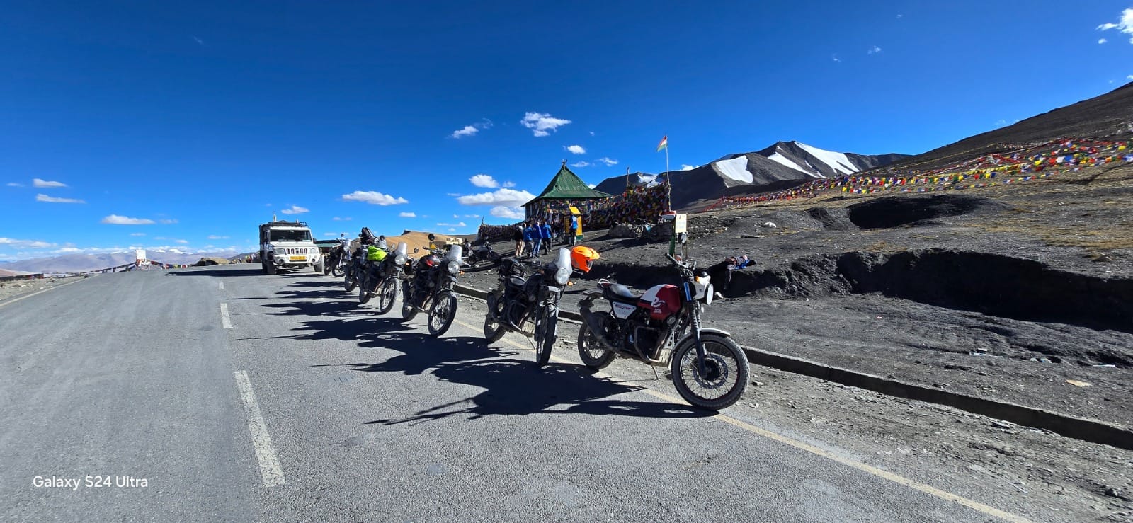 Srinagar Leh Nubra Pangong Bike Trip